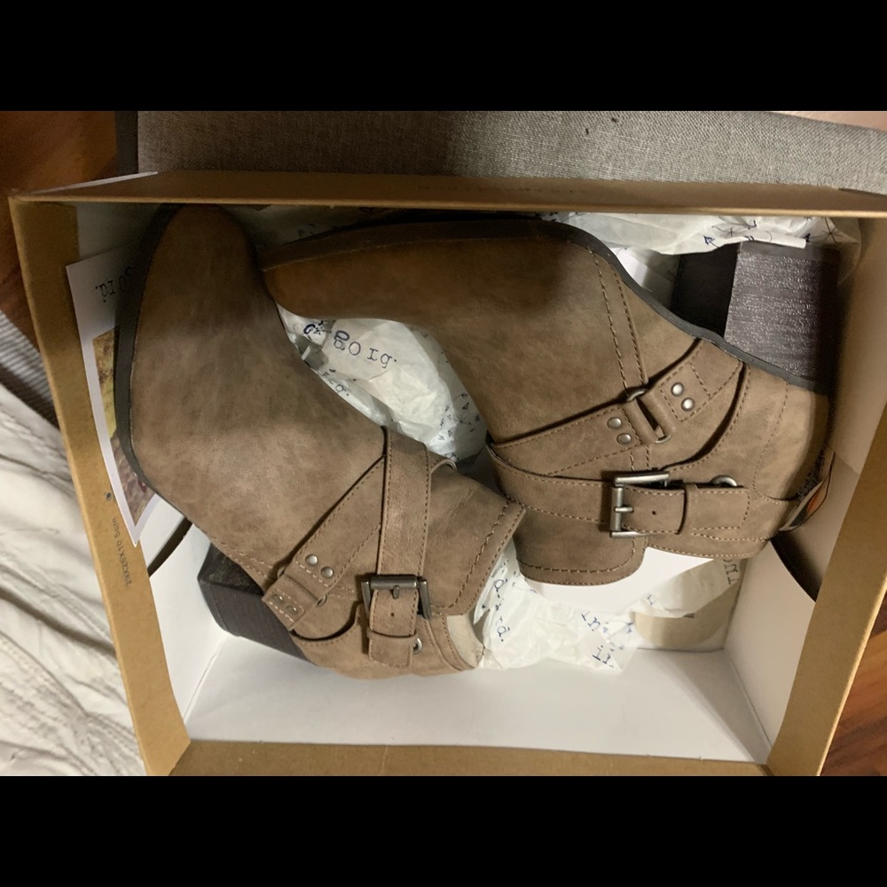 Womens New Indigo Rd Ankle Boots size 6